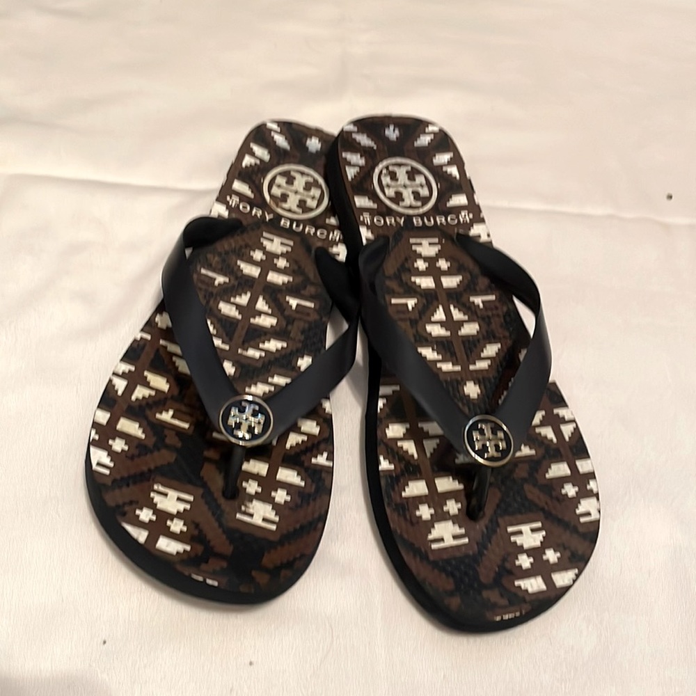 AUTHENTIC TORY BURCH FLIP FLOP